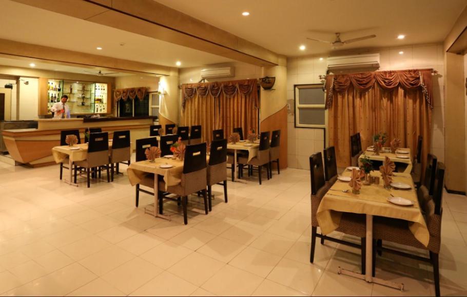Hotel Atithi, Aurangabad מראה חיצוני תמונה