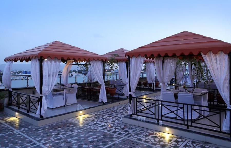 Hotel Atithi, Aurangabad מראה חיצוני תמונה