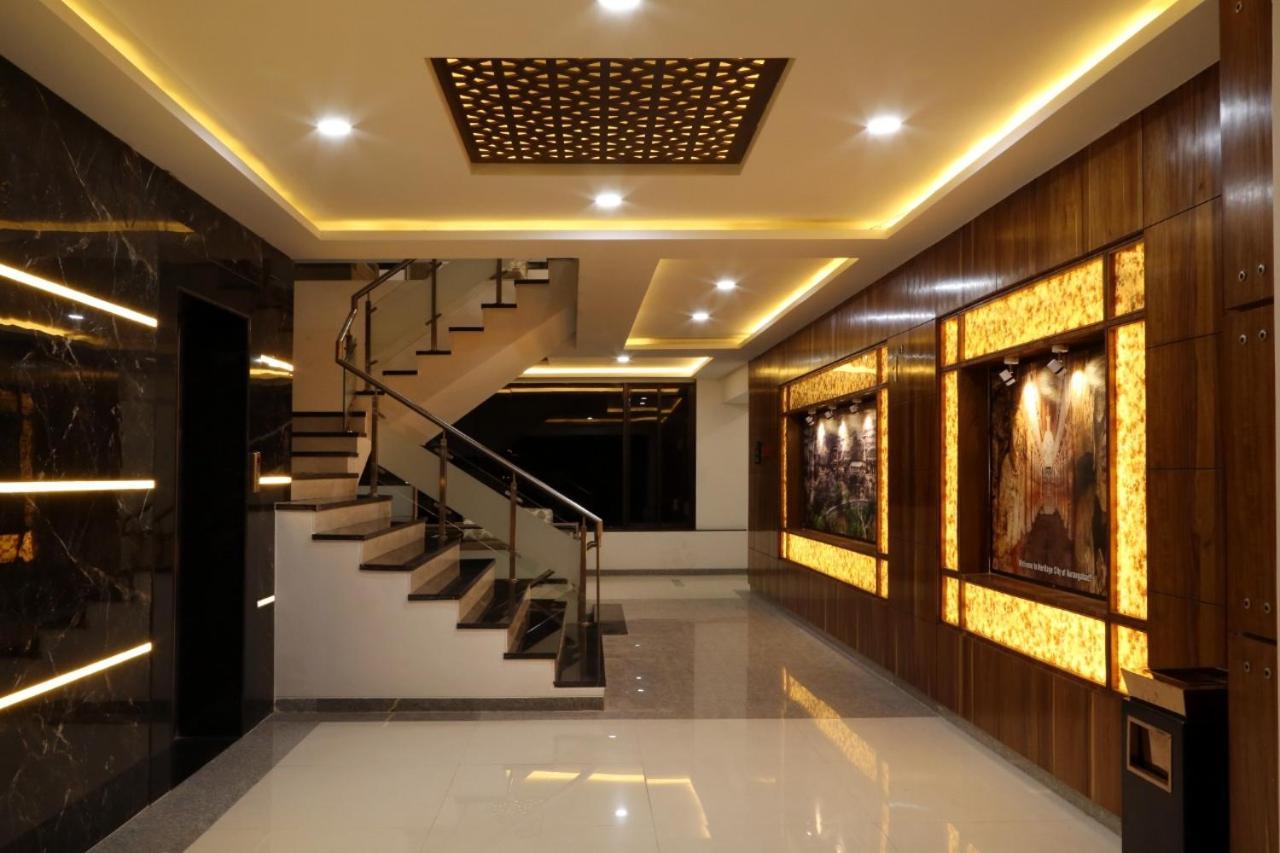 Hotel Atithi, Aurangabad מראה חיצוני תמונה