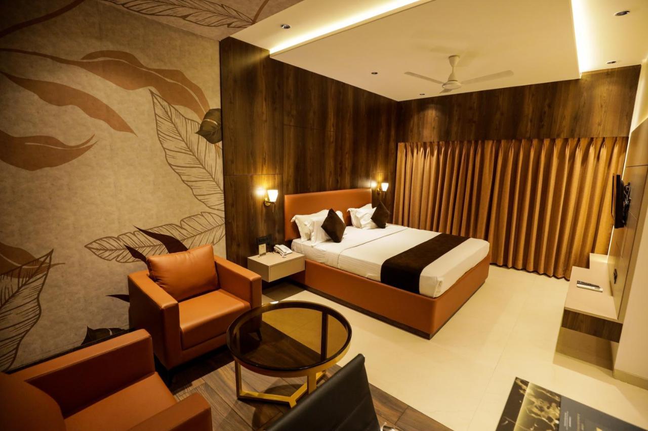 Hotel Atithi, Aurangabad מראה חיצוני תמונה