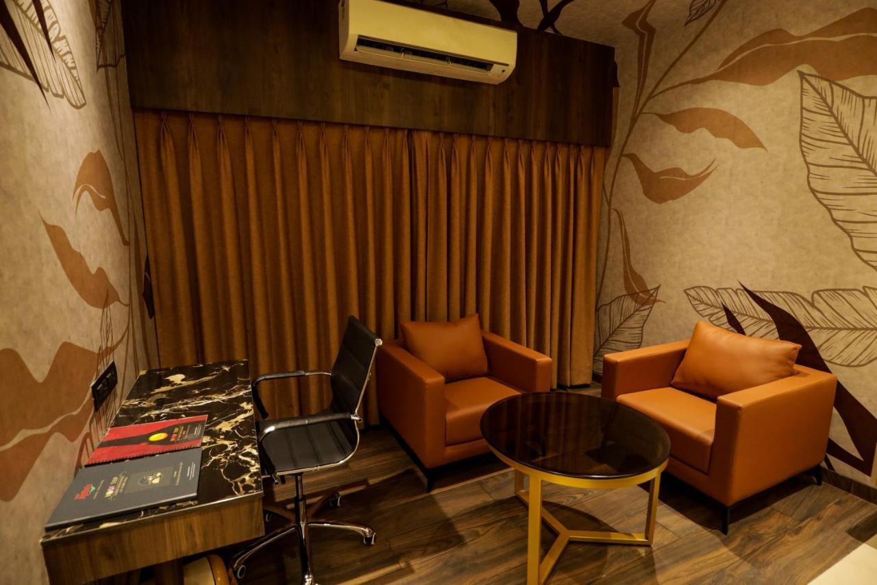 Hotel Atithi, Aurangabad מראה חיצוני תמונה