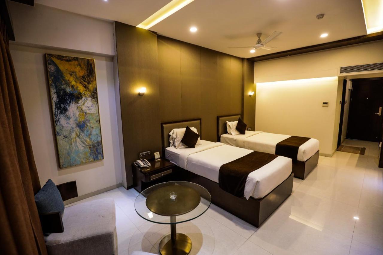 Hotel Atithi, Aurangabad מראה חיצוני תמונה