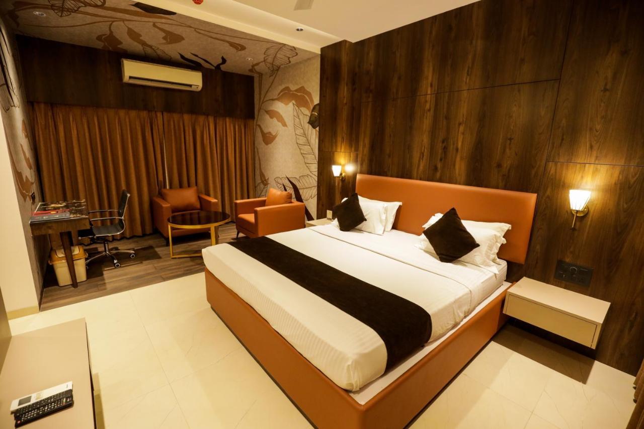 Hotel Atithi, Aurangabad מראה חיצוני תמונה