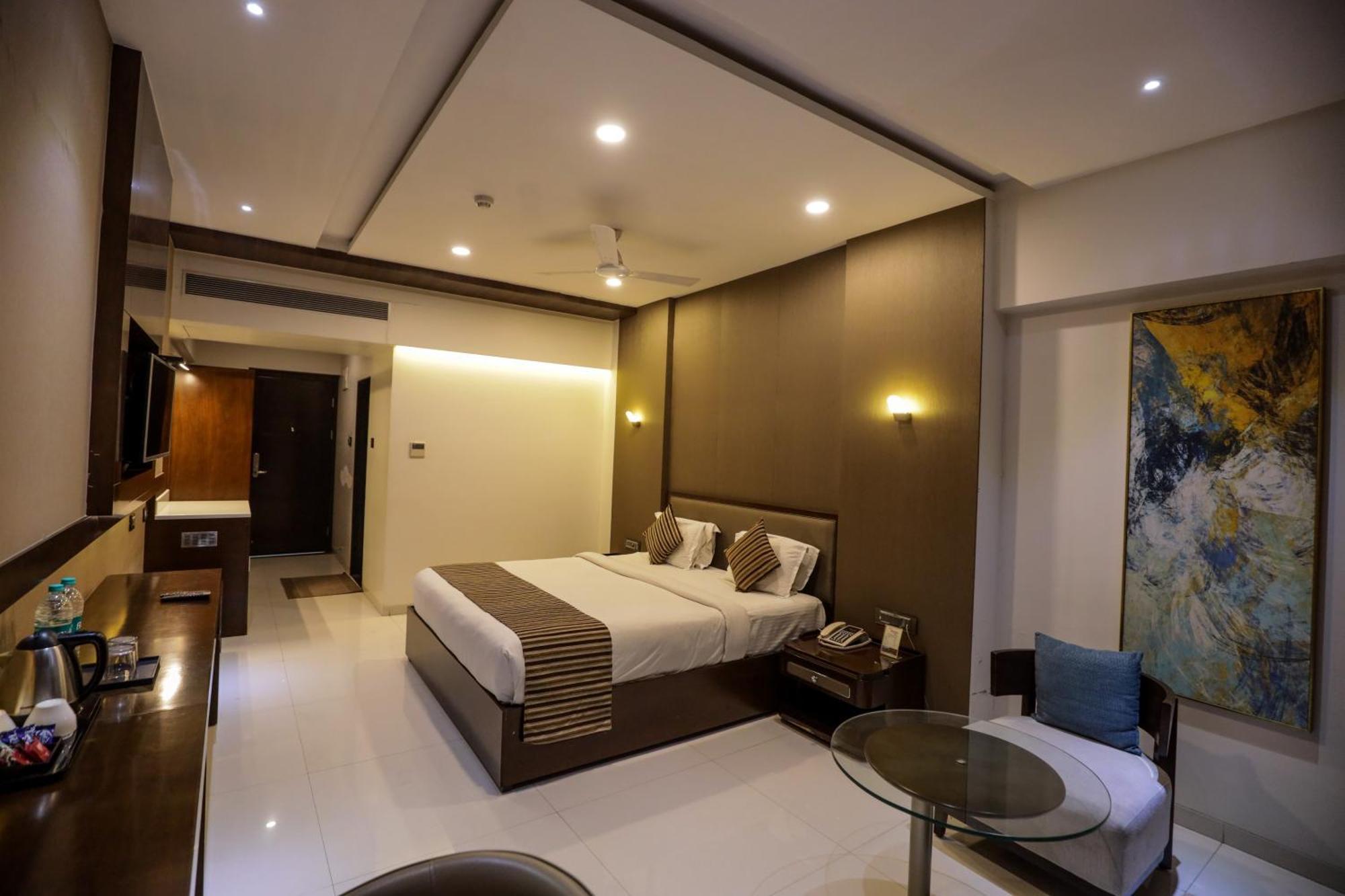 Hotel Atithi, Aurangabad מראה חיצוני תמונה