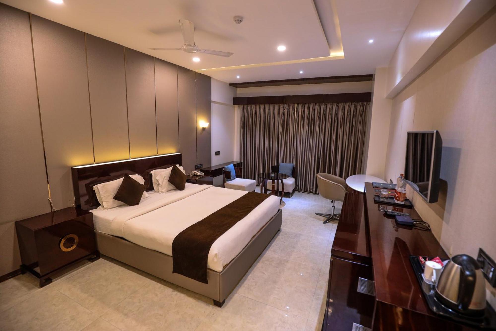Hotel Atithi, Aurangabad מראה חיצוני תמונה