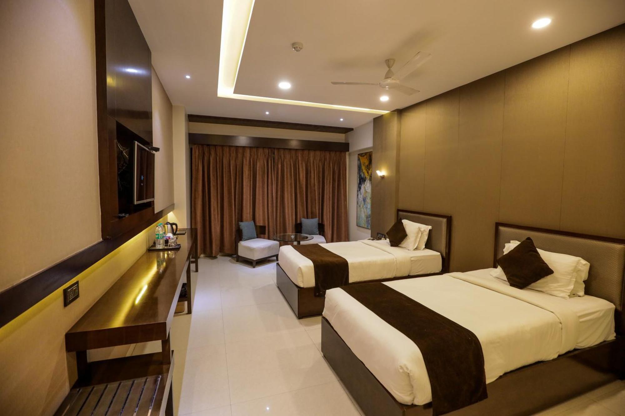 Hotel Atithi, Aurangabad מראה חיצוני תמונה